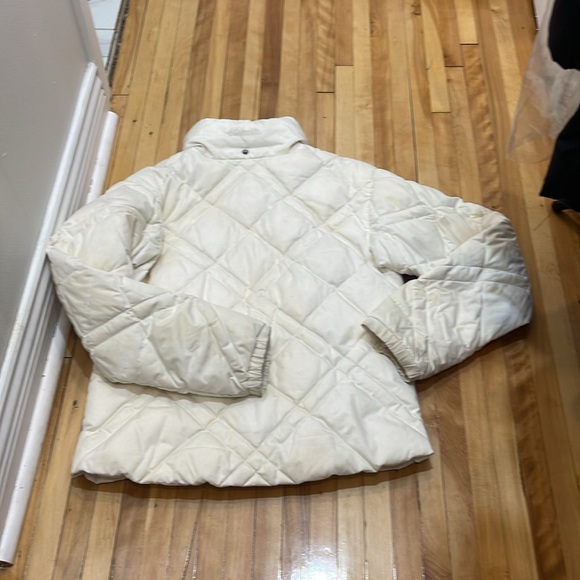 Columbia White down jacket 18/20 youth gently used - Picture 6 of 6